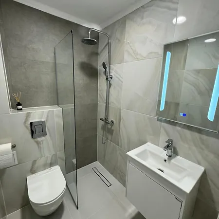 Lux Apartment, Free Parking Апартамент *